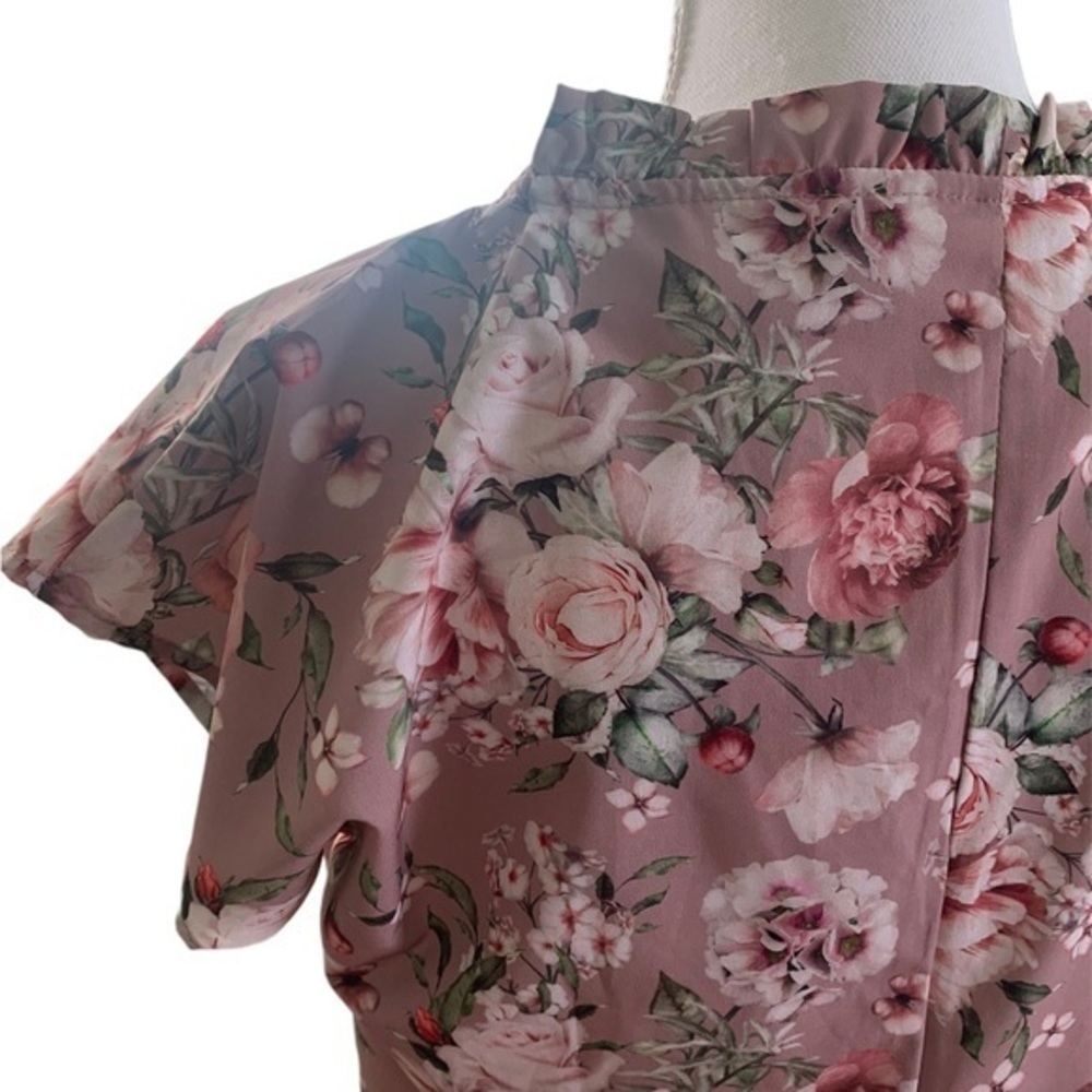 Beautiful ruffle floral vintage pink top - Picture 2 of 4